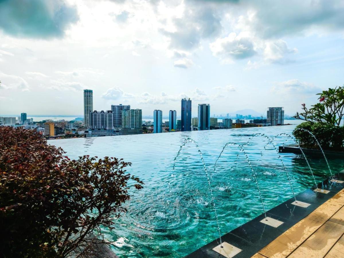 Beacon Executive Suite - Skypool Penang View George Town  Kültér fotó